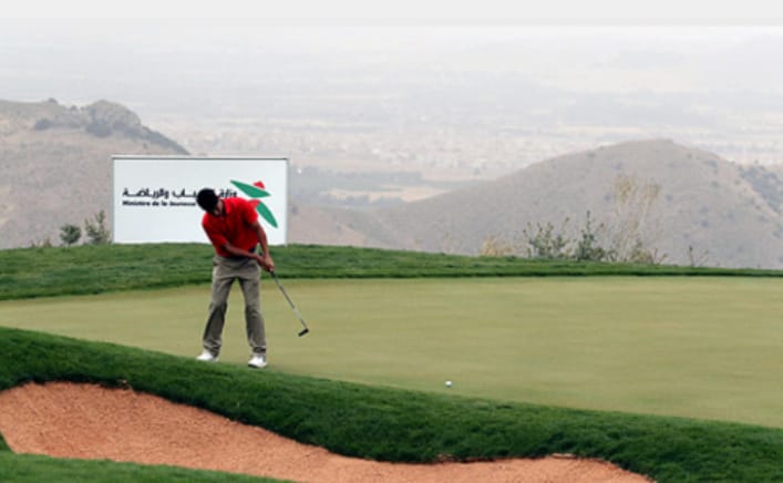 Photo of Golf à 1550 m d’altitude . Coupe du trône et que de la hauteur .
