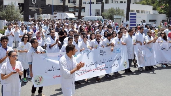 Photo of La grève se poursuit chez les médecins du secteur public !