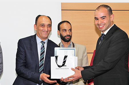 Cérémonie de remise des prix aux lauréats du programme national APK-Telmidetice