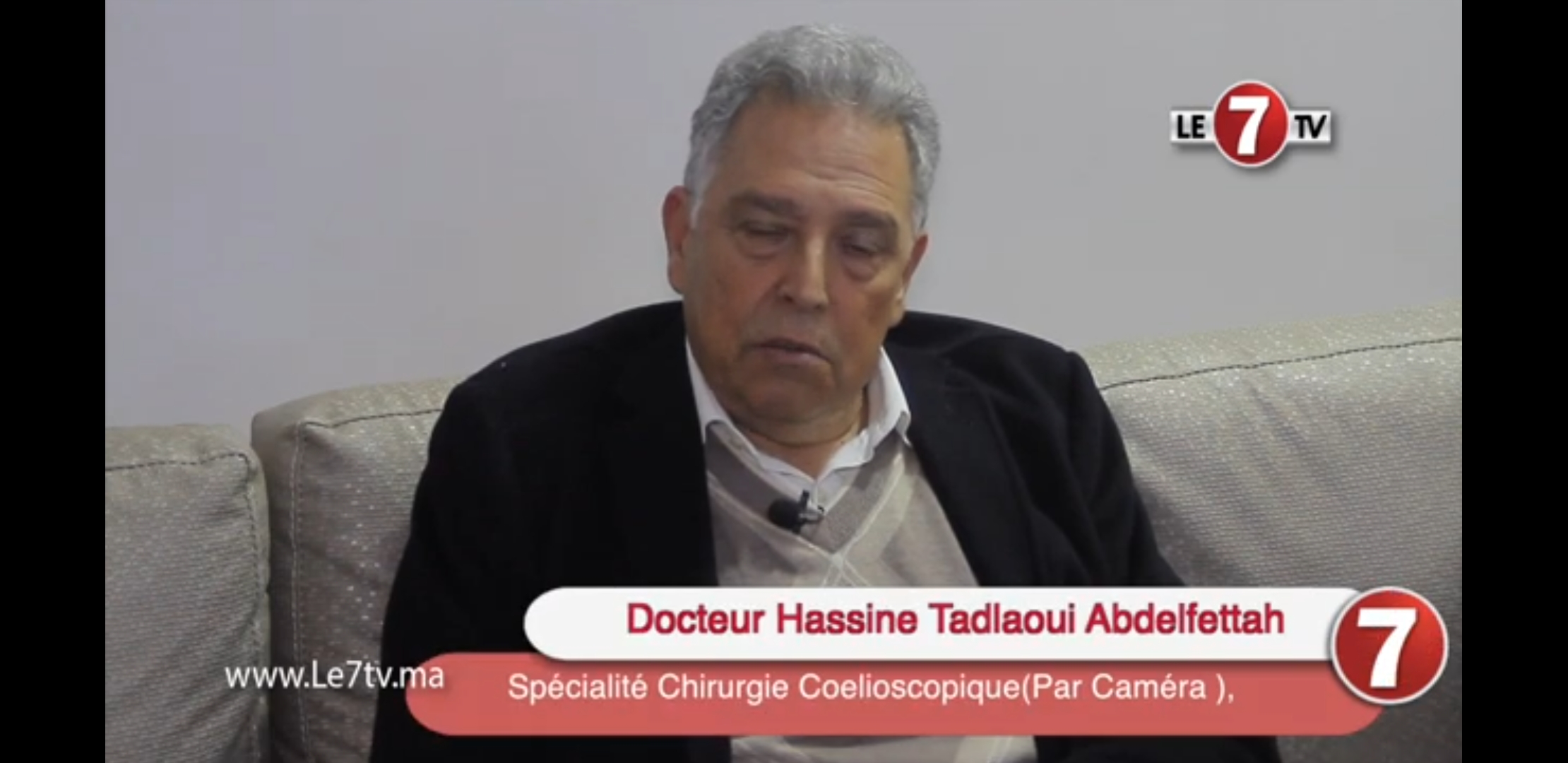 Photo of Docteur Tadloui présente le Congrès Franco- Maghrébin de chirurgie carcinologique Digestive à Casablanca.