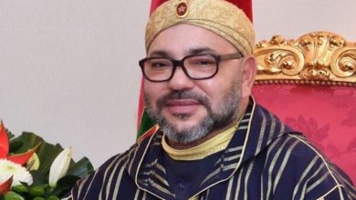 Photo of Le Roi Mohammed VI ordonne la gratuité du vaccin contre la COVID-19 !