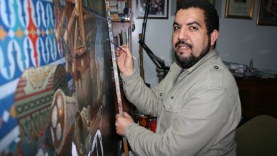 Photo of Art plastique : Abdelfettah Karmane remporte deux médailles internationales pour son œuvre artistique « El Guerrab » !