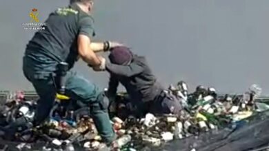 Photo of Découverte d’un migrant dans un sac de déchets toxiques au port de Melilla !