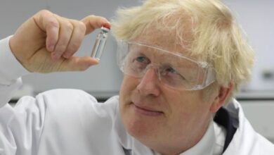 Photo of Très confiant, Boris Johnson, défend l’extrême sûreté du vaccin d’AstraZeneca !