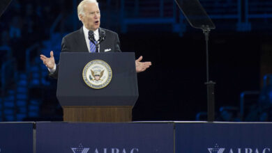 Photo of Biden apporte son plein soutien à la suppression du “filibuster” au Sénat pour protéger les droits de vote