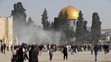 Photo of URGENT : Nouveaux heurts entre Palestiniens et la police sur l’esplanade des mosquées à Jérusalem !