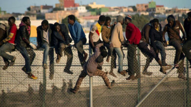 Photo of Melillia : Plus de 200 migrants subsahariens ont réussi à entrer dans l’enclave occupée par l’Espagne !