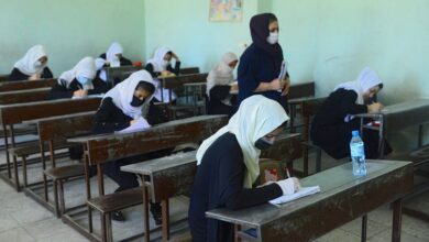 Photo of Les étudiantes en Afghanistan devront porter une abaya et un niqab :