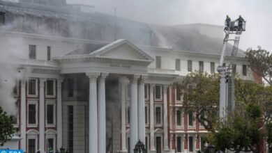 Photo of Incendie du Parlement sud-africain : Un suspect interpellé