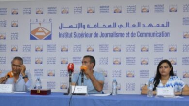 Photo of CHAMPION D’AFRIQUE , DU MONDE ARABE ET DE LA COMMUNICATION. HICHAM DGUIG ÉTAIT CHEZ LES FUTURS JOURNALISTES.