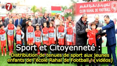 Photo of Sport et Citoyenneté : Distribution de tenues de sport aux jeunes enfants de l’école Rahal de Football ! (vidéos)