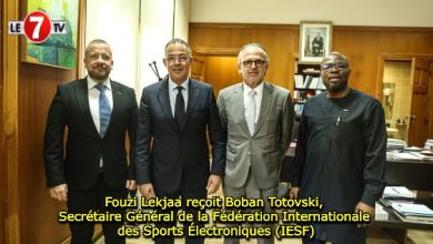 Photo of Fouzi Lekjaa reçoit Boban Totovski, Secrétaire Général de la Fédération Internationale des Sports Électroniques (IESF)