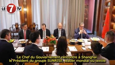 Photo of Le Chef du Gouvernement rencontre à Shanghai le Président du groupe SUNRISE, leader mondial du textile