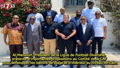 Photo of Al-Mansouri, Président de la Ligue de Football Diversifié, présente d’importantes propositions au Comité de la CAF pour développer les ballons de plage et d’intérieur au niveau Africain.